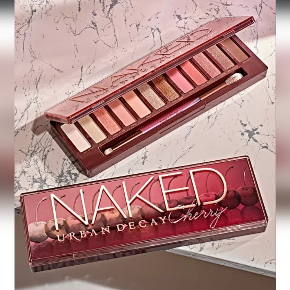 Urban Decay Naked Eyeshadow Palette - Red and Brown Shades - Picture 8 of 8